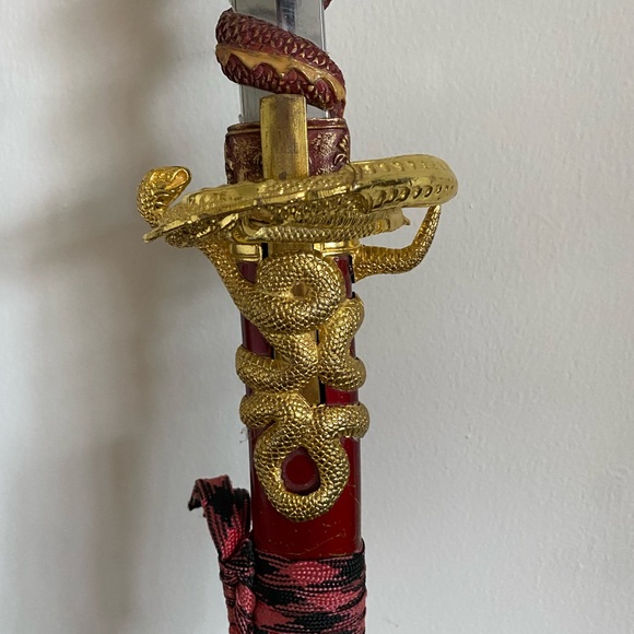 Vintage Sword with Dragon Hanlde - Picture 5 of 7